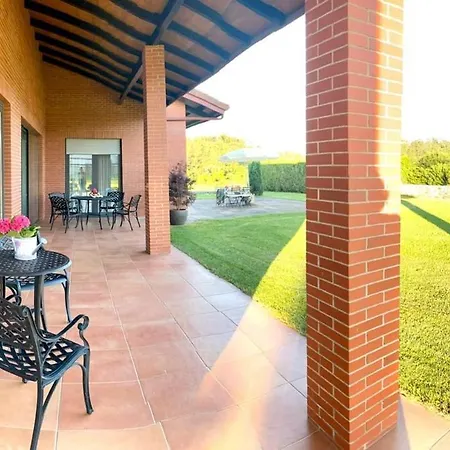 Villa Monasterio Camargo Exterior photo
