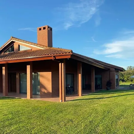 Villa Monasterio Camargo Exterior photo